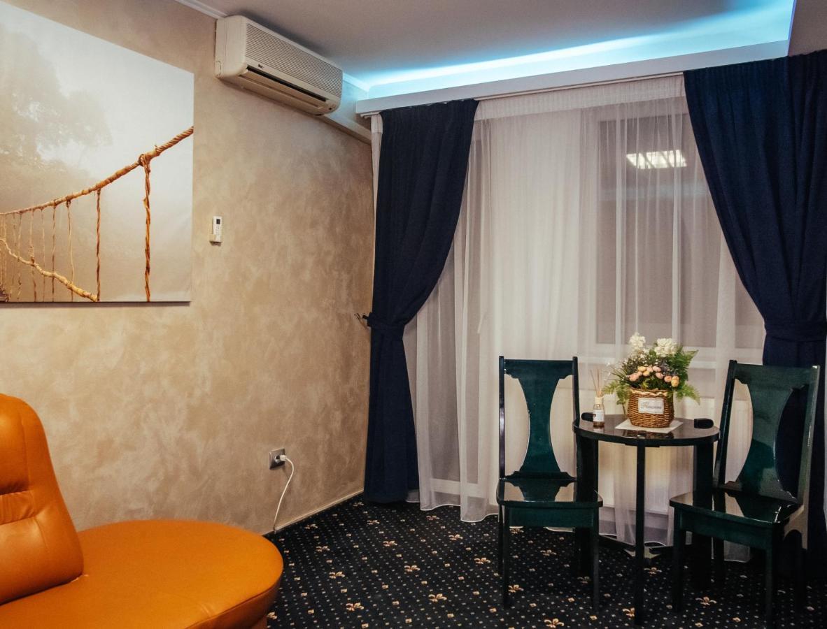 Hotel Restaurant Rustic Alexandria Extérieur photo